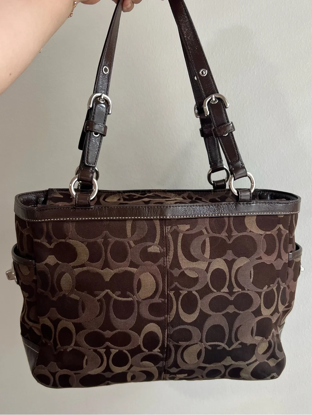 Coach Signature Brown Optic Signature Gallery Tote Shoulder Bag